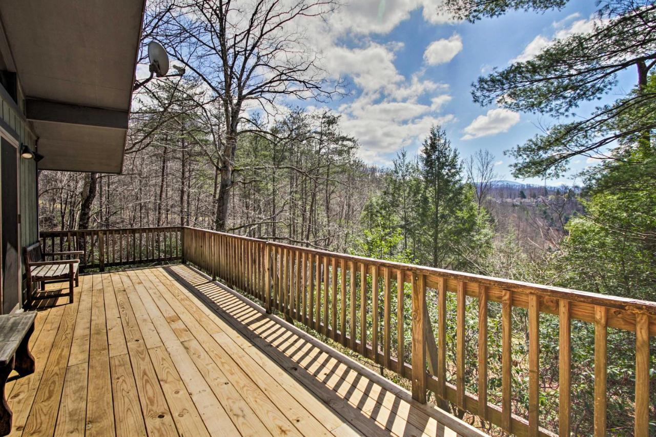 Quiet Cabin With Mountain Views About 3 Mi To Gatlinburg Exterior foto