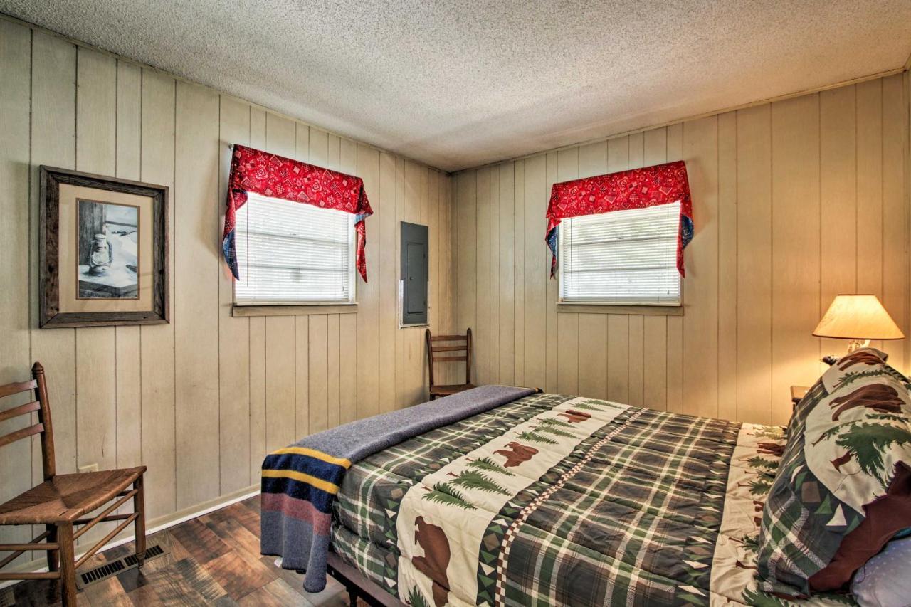 Quiet Cabin With Mountain Views About 3 Mi To Gatlinburg Exterior foto